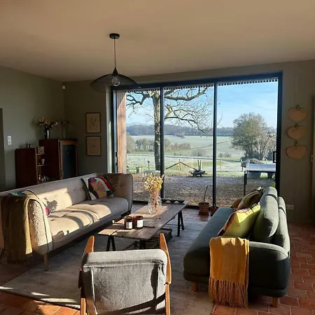 Holiday home Stone House With Pool And Views In The Perche Belforet-en-Perche